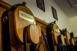 Horse racing tours