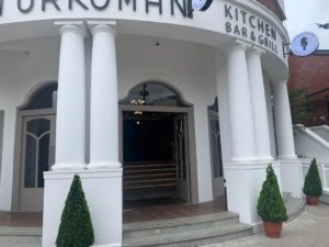 Places to Eat in Newmarket
