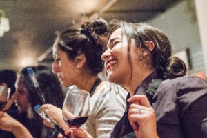 PopUp Painting Press Photo Laughing Friends